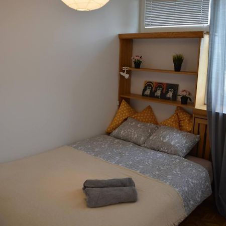 Ohmyhome - Sunny Apartment In City Center Warszawa Eksteriør bilde